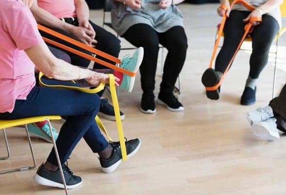 Start för stå- och sittgympa samt handträning  9 september 2025
